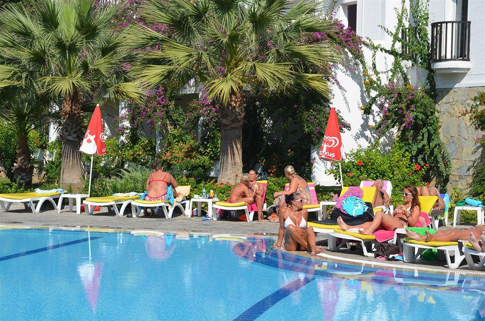 Natur Garden Hotel Bitez Bagian luar foto
