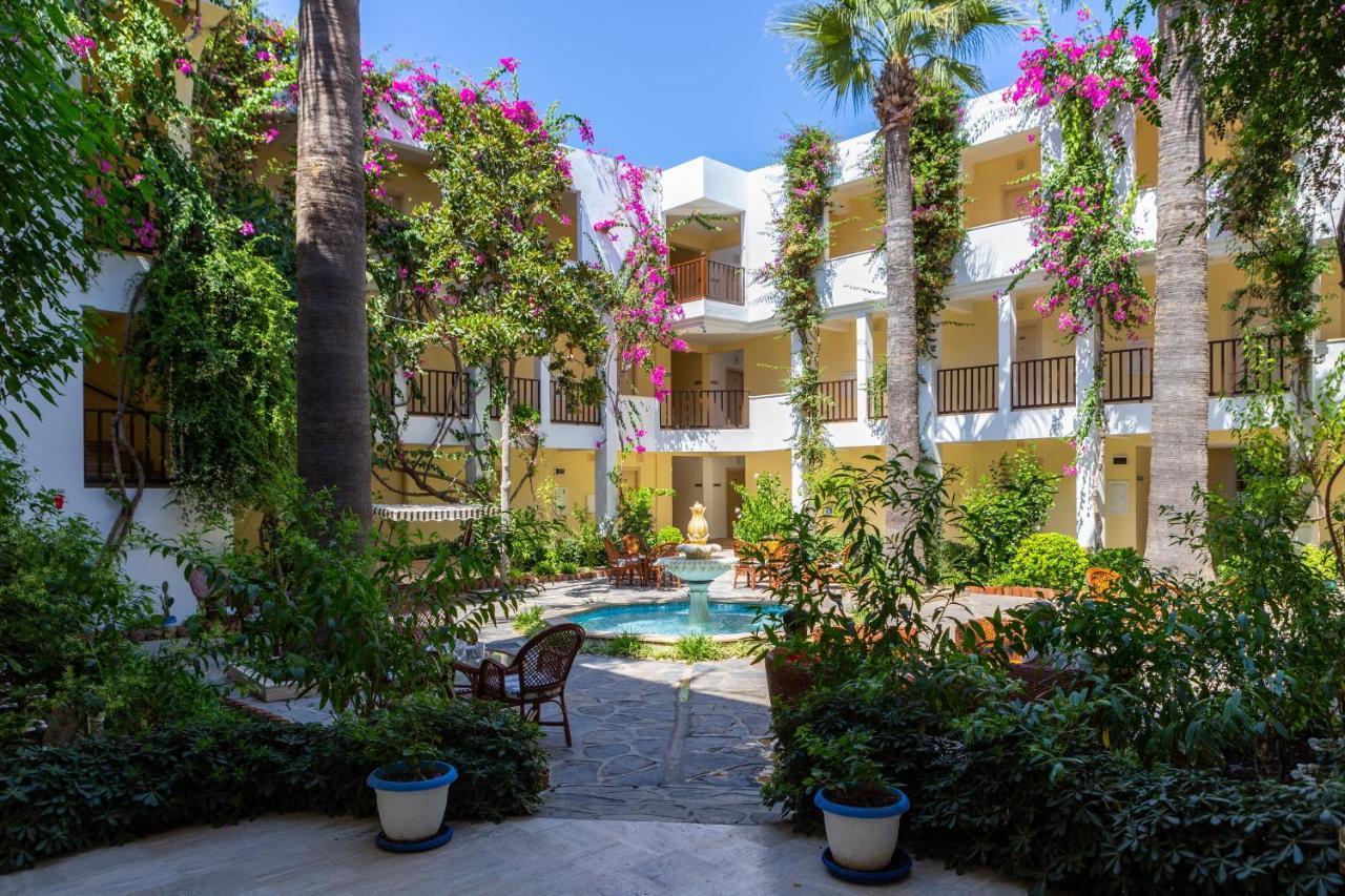 Natur Garden Hotel Bitez Bagian luar foto