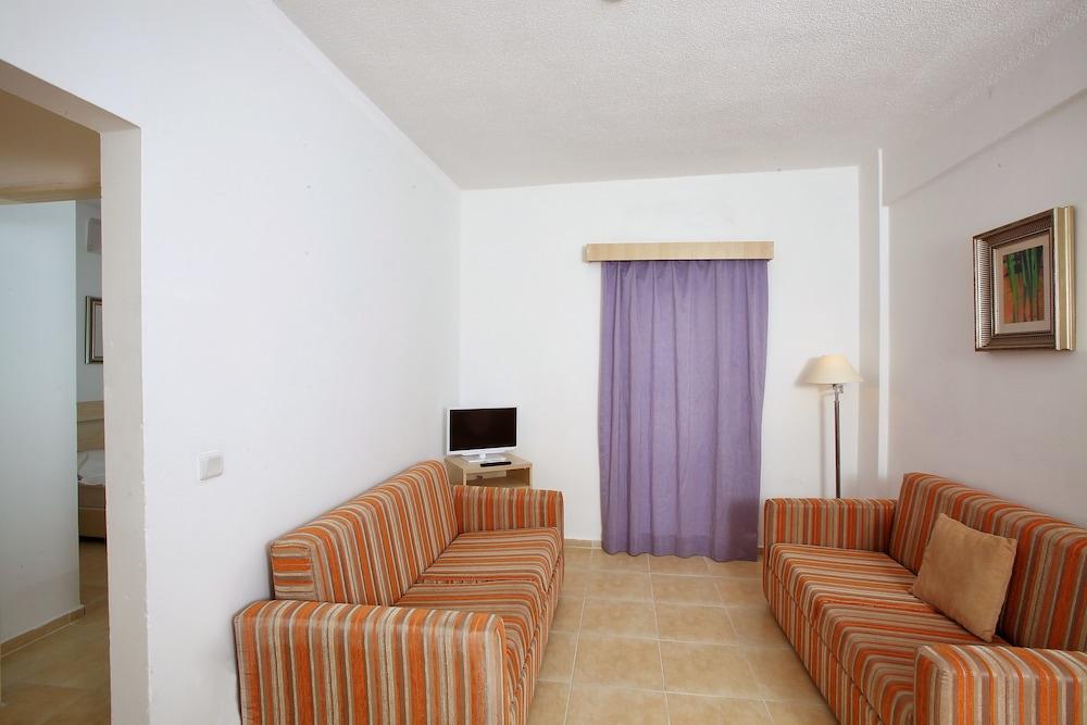 Natur Garden Hotel Bitez Bagian luar foto