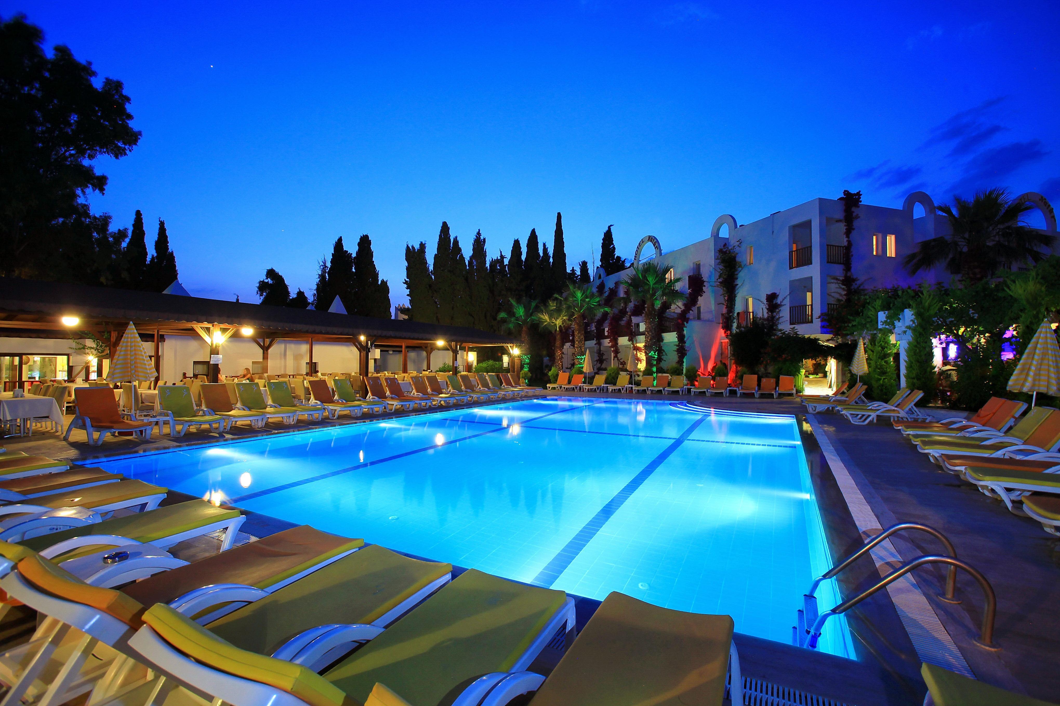 Natur Garden Hotel Bitez Bagian luar foto