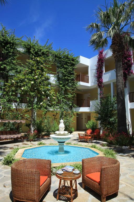 Natur Garden Hotel Bitez Bagian luar foto
